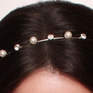 Pearl and Crystal Hair Vine
